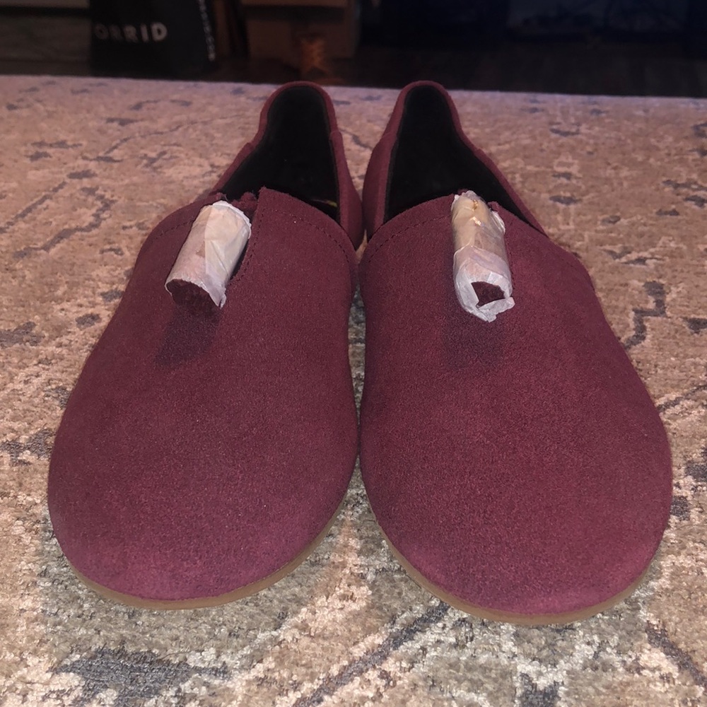 Tom’s Burgundy Loafer Flats